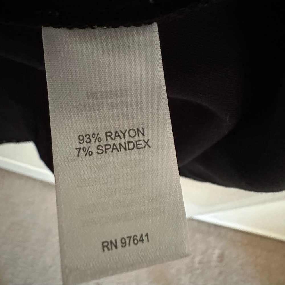 J.Jill Wearever Seamed Split-Neck Dress in black Tossed Dots Size XLP NWOT - Picture 9 of 16